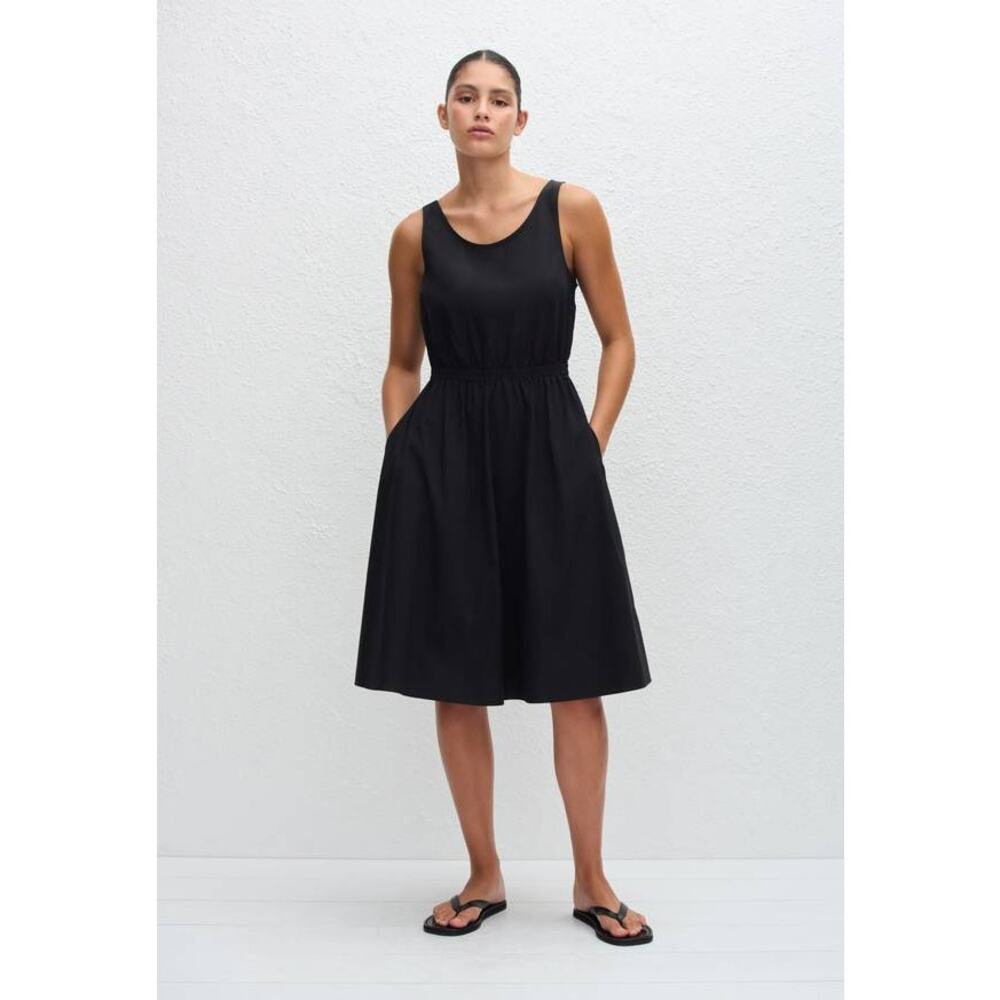 Matteau Tank Midi Dress in Black Size 4 or L
